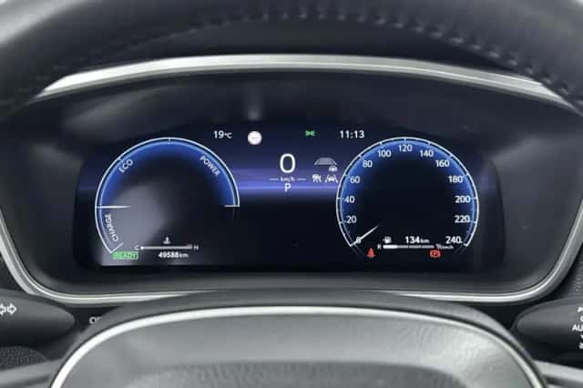 Toyota Corolla_Cross (2023) thumbnail 5