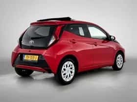 Toyota Aygo (2018) thumbnail 2