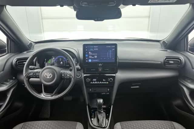 Toyota Yaris_Cross (2025) thumbnail 4