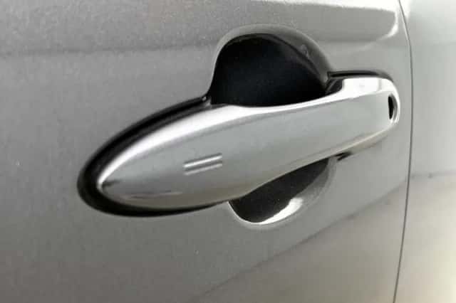 Toyota Yaris_Cross (2024) thumbnail 4