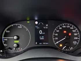 Toyota Yaris (2023) thumbnail 5