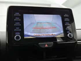 Toyota Yaris (2023) thumbnail 8