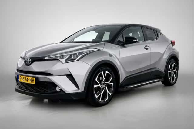 Toyota C-HR (2019) thumbnail 1