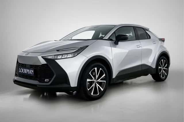 Toyota C-HR (2025) thumbnail 1
