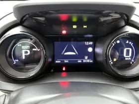 Toyota Yaris (2021) thumbnail 6