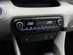 Toyota Yaris (2021) thumbnail 10