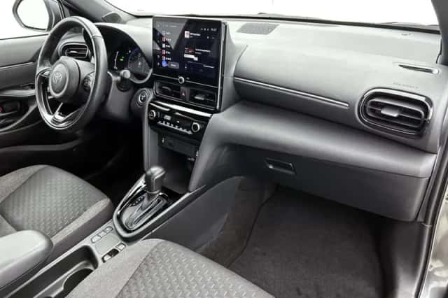 Toyota Yaris_Cross (2024) thumbnail 6