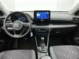 Toyota Yaris (2025) thumbnail 4
