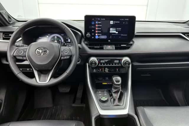 Toyota RAV4 (2025) thumbnail 5