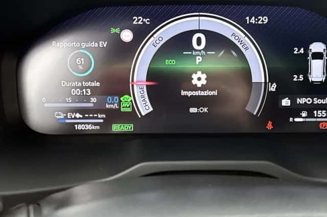 Toyota RAV4 (2025) thumbnail 6