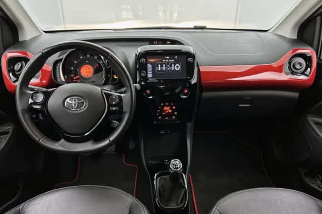 Toyota Aygo (2022) thumbnail 4
