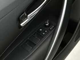 Toyota Corolla_Touring_Sports (2025) thumbnail 21
