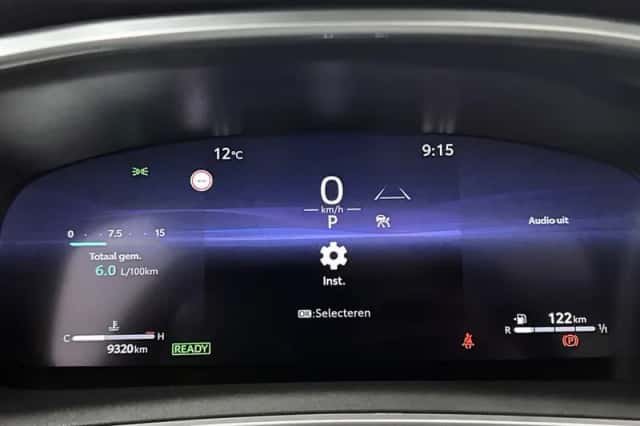 Toyota Corolla_Touring_Sports (2025) thumbnail 4