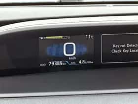Toyota Prius (2020) thumbnail 6