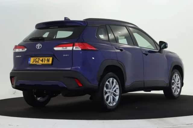 Toyota Corolla_Cross (2025) thumbnail 2