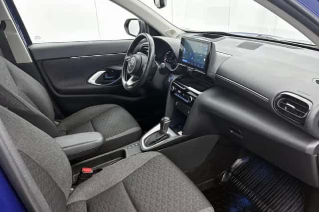 Toyota Yaris_Cross (2023) thumbnail 6