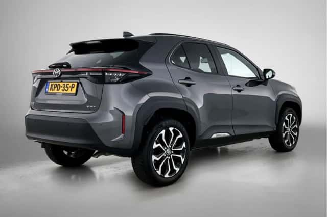 Toyota Yaris_Cross (2025) thumbnail 2