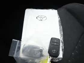 Toyota Corolla_Touring_Sports (2025) thumbnail 13