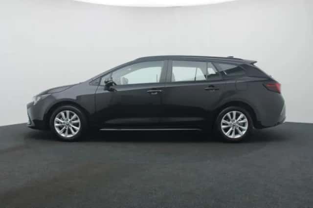 Toyota Corolla_Touring_Sports (2025) thumbnail 3