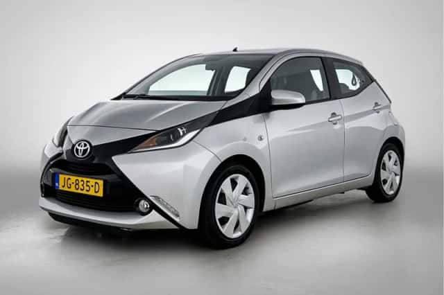 Toyota Aygo (2016) thumbnail 4
