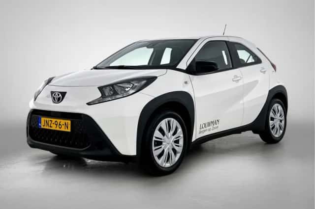 Toyota Aygo (2025) thumbnail 1