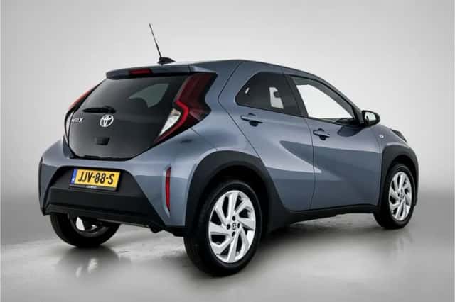 Toyota Aygo (2025) thumbnail 2