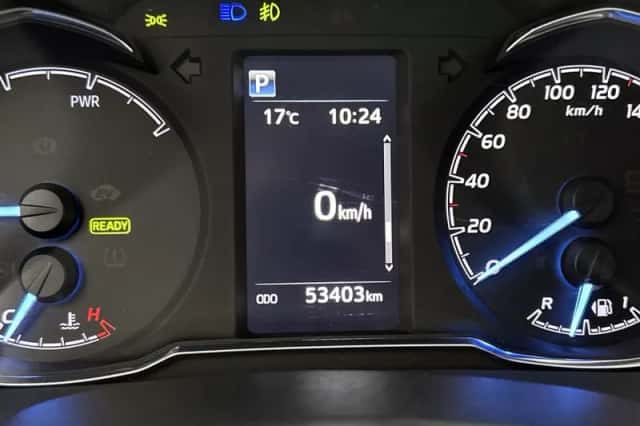 Toyota Yaris (2020) thumbnail 5