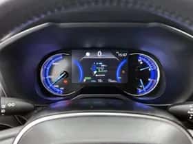 Toyota RAV4 (2021) thumbnail 5