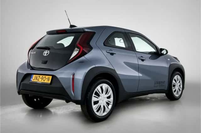 Toyota Aygo (2025) thumbnail 2