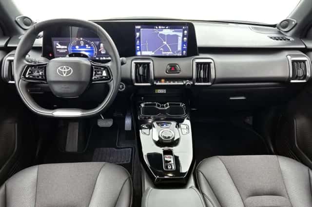 Toyota Urban_Cruiser (2026) thumbnail 5
