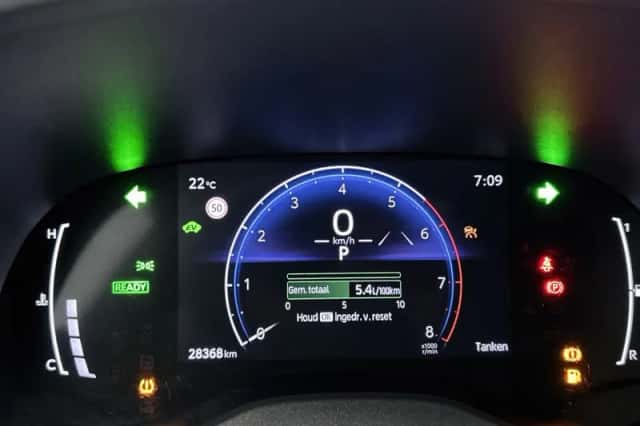 Toyota Yaris_Cross (2025) thumbnail 5