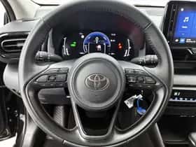 Toyota Yaris (2025) thumbnail 17