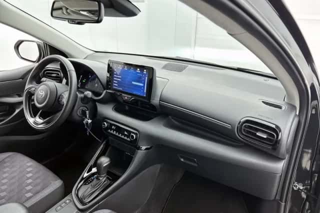 Toyota Yaris (2025) thumbnail 6