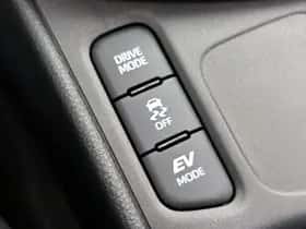 Toyota Yaris (2026) thumbnail 25