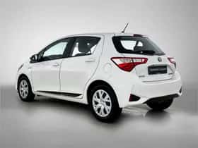 Toyota Yaris (2018) thumbnail 13