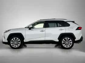 Toyota RAV4 (2023) thumbnail 3