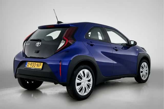 Toyota Aygo (2024) thumbnail 2