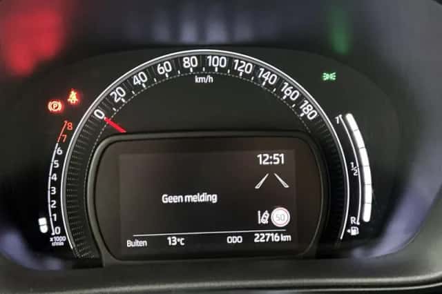 Toyota Aygo (2024) thumbnail 5