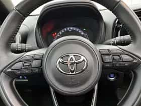 Toyota Aygo (2023) thumbnail 19