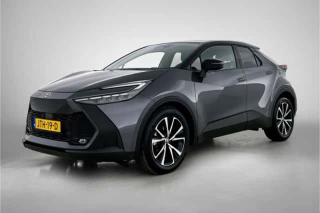 Toyota C-HR (2025) thumbnail 1