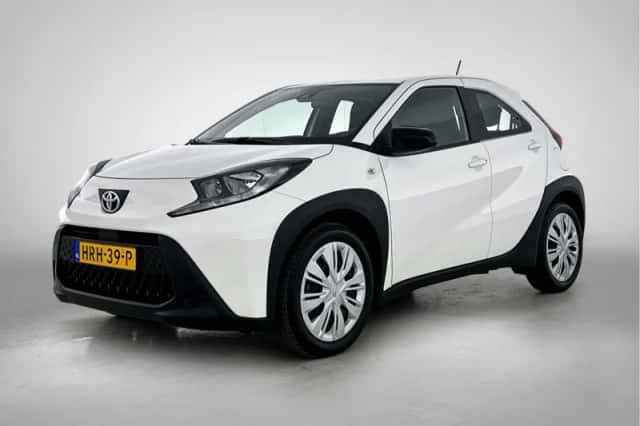 Toyota Aygo (2025) thumbnail 1