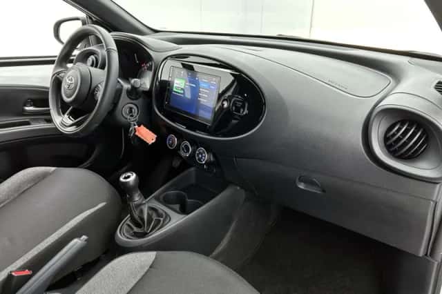 Toyota Aygo (2025) thumbnail 6