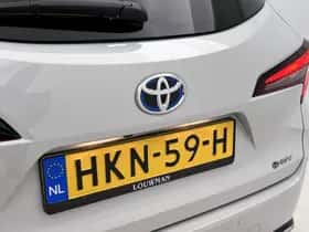 Toyota Corolla_Touring_Sports (2025) thumbnail 18