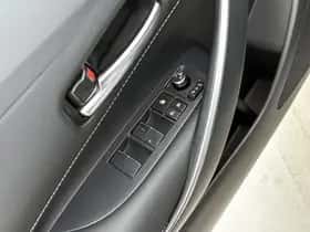 Toyota Corolla_Touring_Sports (2025) thumbnail 21