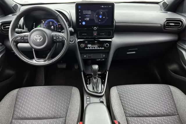 Toyota Yaris_Cross (2025) thumbnail 4
