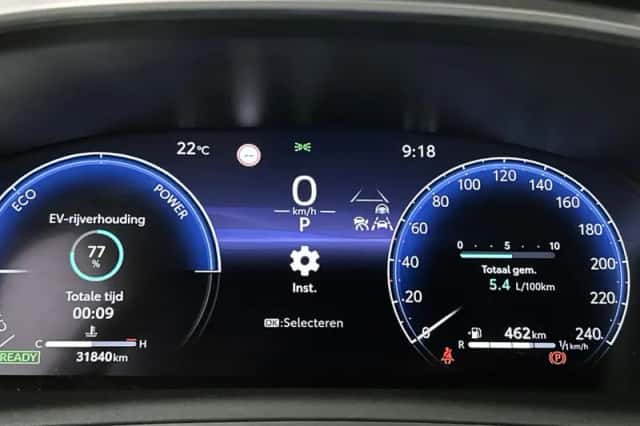Toyota Corolla_Touring_Sports (2025) thumbnail 5