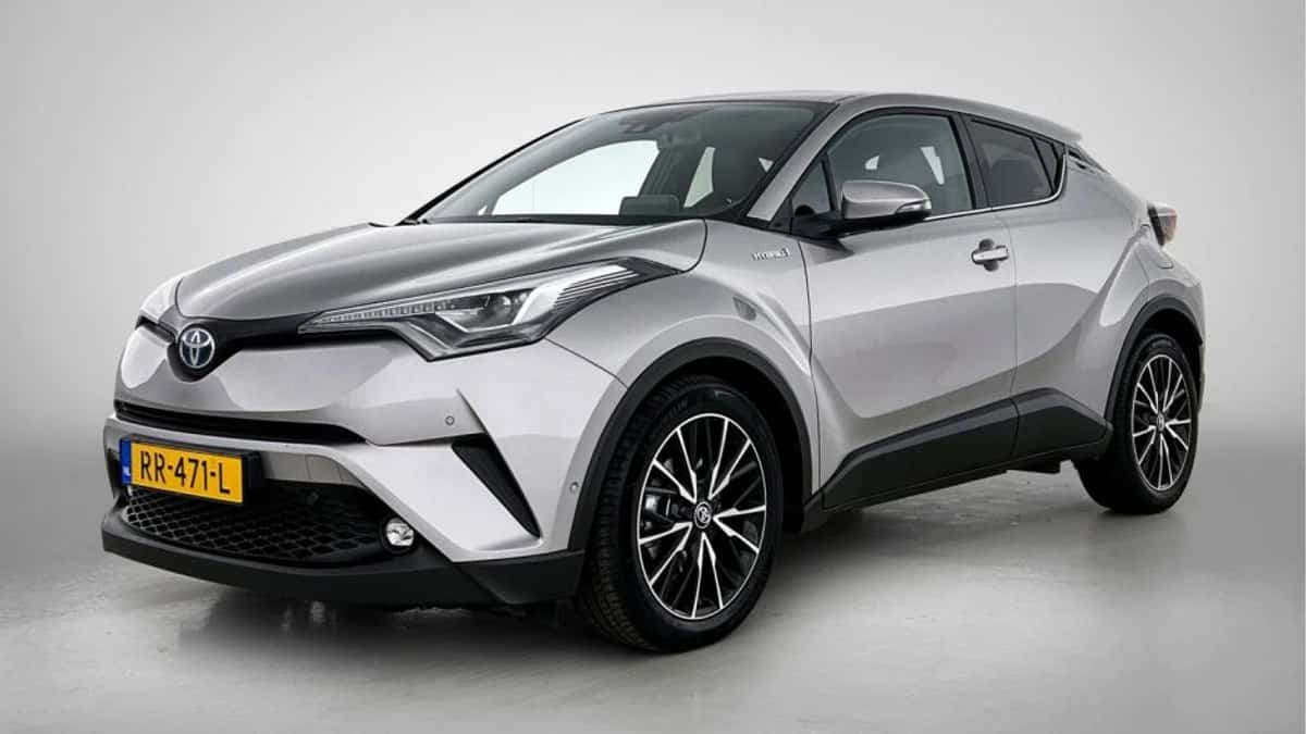 Toyota C-HR (2018) — foto 1