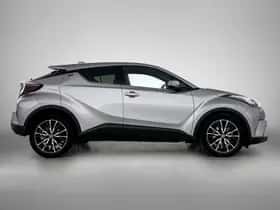 Toyota C-HR (2018) thumbnail 11