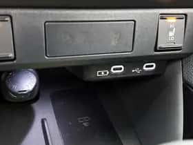 Toyota Yaris (2025) thumbnail 25