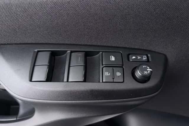 Toyota Yaris (2026) thumbnail 6